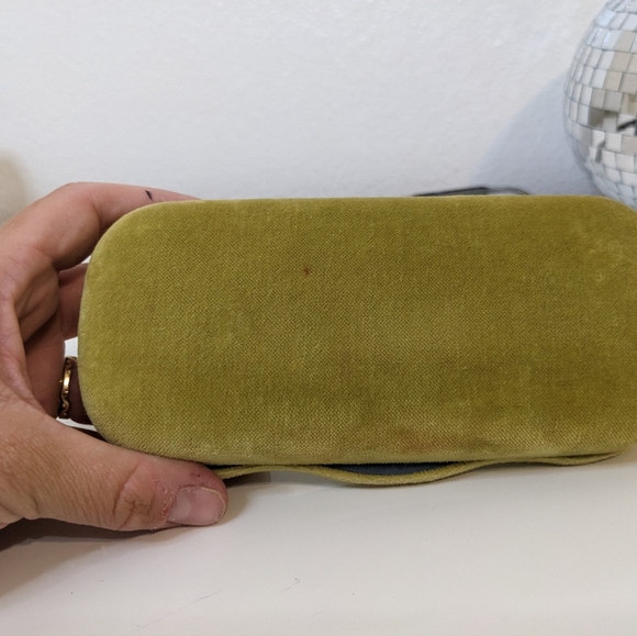 Gucci Sunglasses black and titanium cat eye - Picture 2 of 15